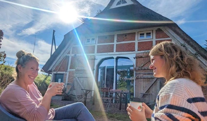 Haus-Anna-Elbe-Hamburg-Cafe-Sommer-Lounge (6)