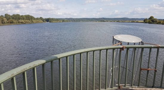 haus-anna-elbe-niedersachsen-urlaub-bruecke-staustufe-03