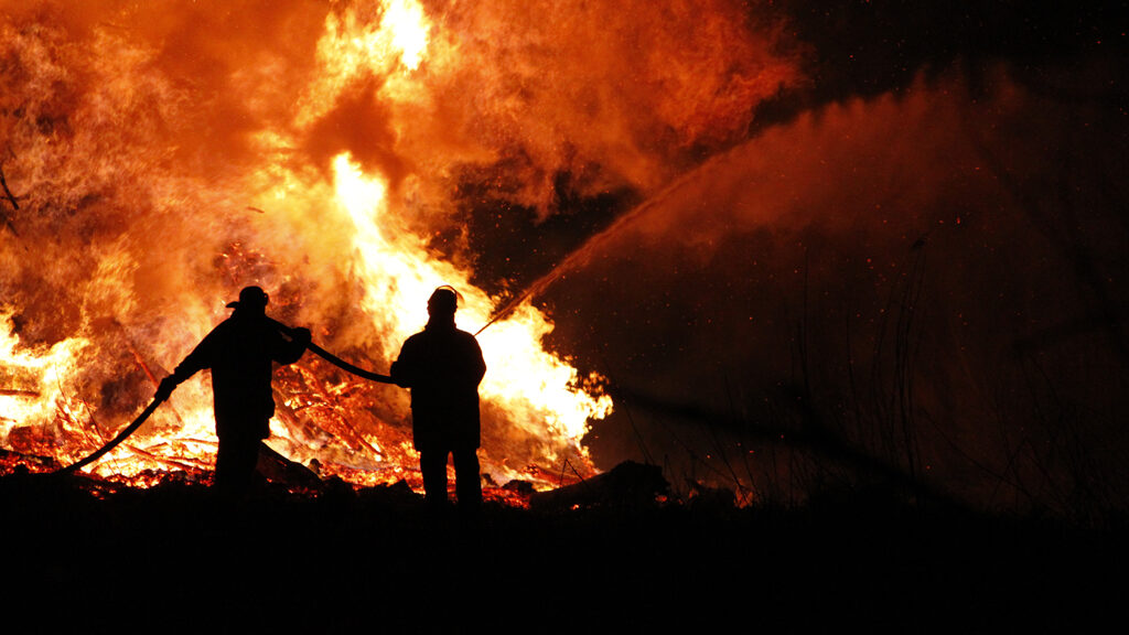 osterfeuer_2011_12